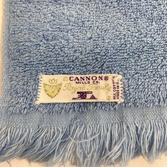 Set of Two Vintage Cannon Mills Pure Cotton Blue Floral Hand Towels Retro USA - Picture 3 of 6